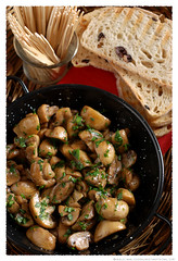 Garlic and Rosemary Mushrooms© by haalo