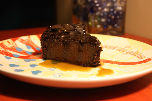 Vegan, Gluten-free flourless chocolate cake