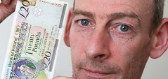 Irish Banknote arrest