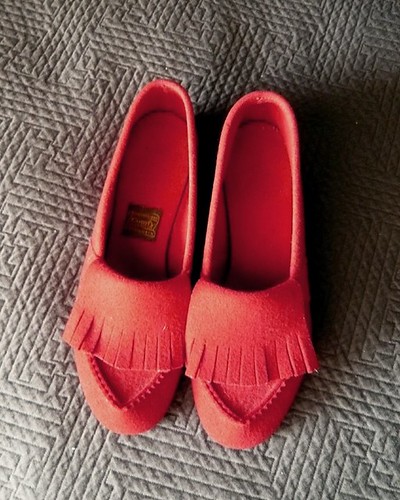 amazing red loafers