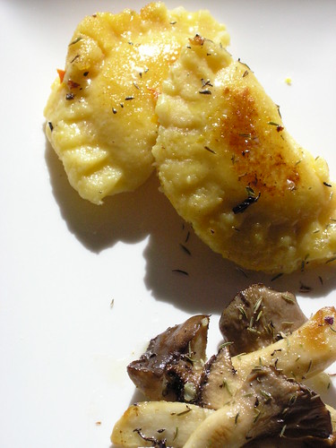 Kürbis-Kartoffel Ravioli mit Kräutersaitlinge