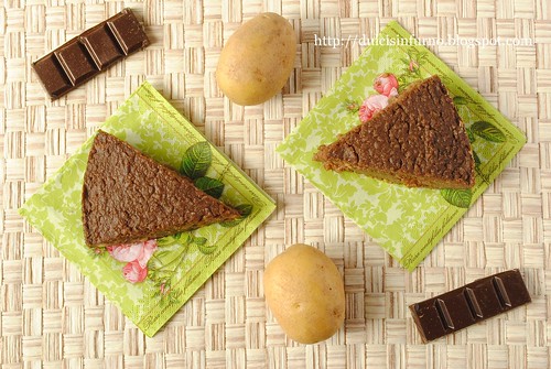 Torta di Patate e Cioccolato-Potato and Chocolate Cake