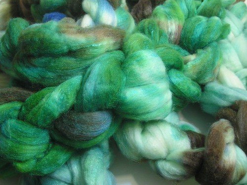 Oven dyed wool (Puck colors)