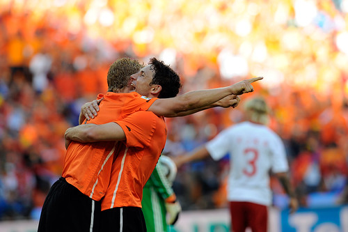 Dirk Kuyt & Mark van Bommel, Netherlands vs Denmark