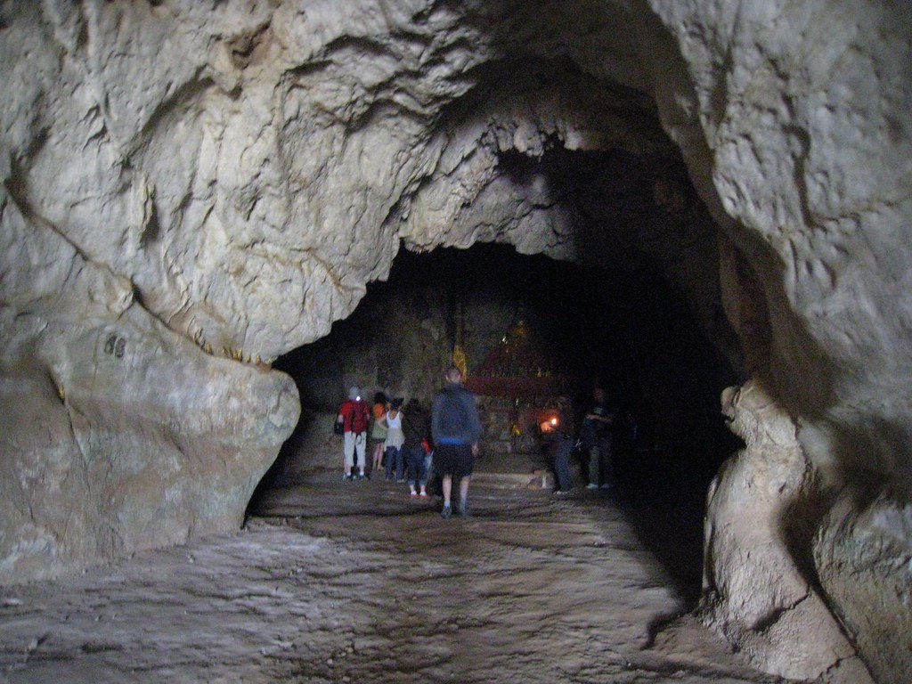 Grottes de Pak Ou