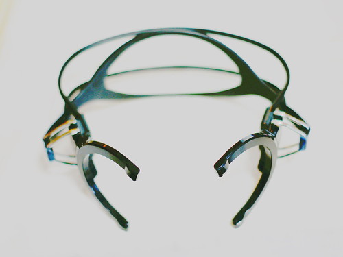 A Headband of the MDR-XD400