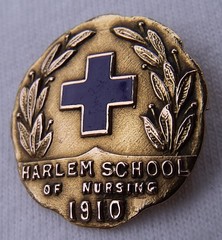 Harlem School of Nursing Graduation Pin 1910 (...