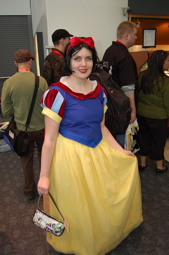 Wonder Con 2010: Snow White
