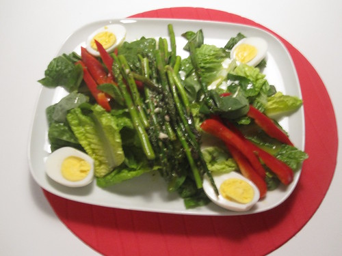 Big salad with eggs and asparagus