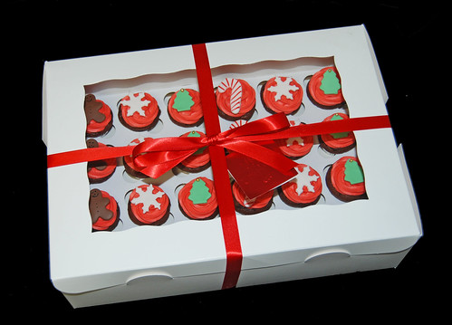 Christmas minicupcakes gift delivery