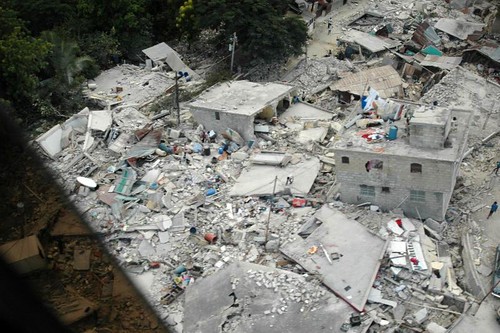 Haiti Earthquake houses destroyed