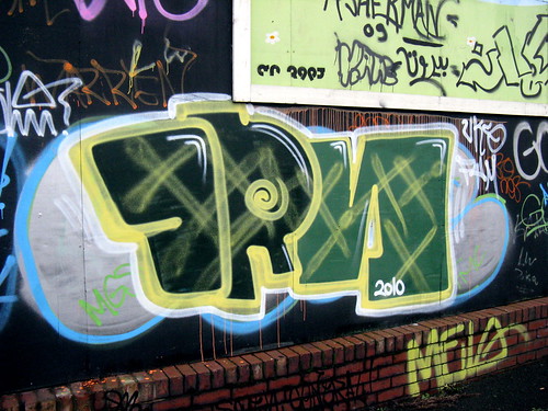 wallpaper graffiti_09. manchester graffiti 09/10