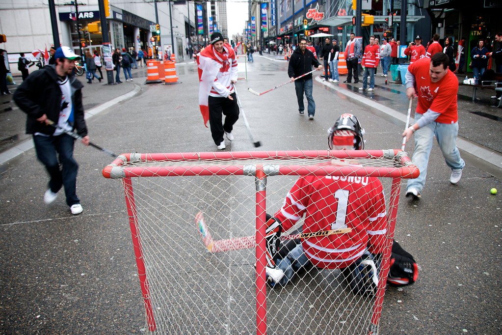 Street Hockey Before THE GAME