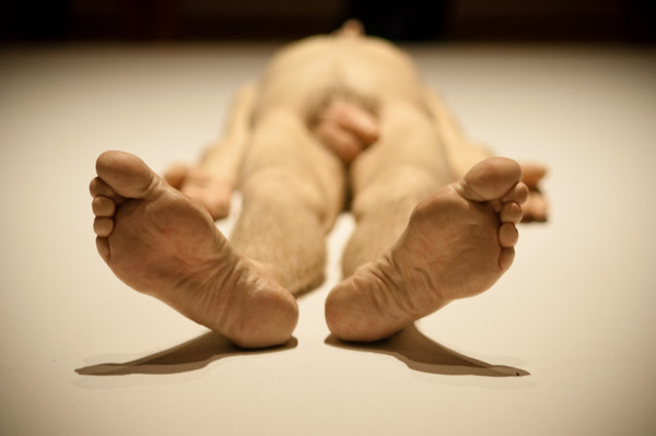 Ron Mueck exhibition - NGV