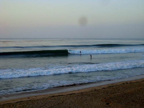 Thursday surf