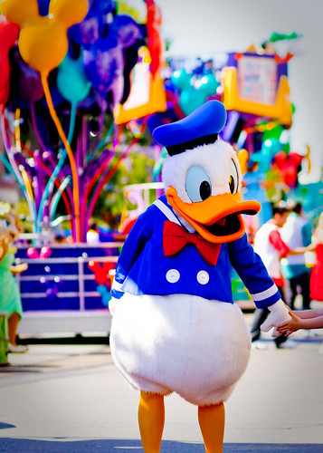 happy birthday cartoon characters. ~Happy Birthday Donald Duck~