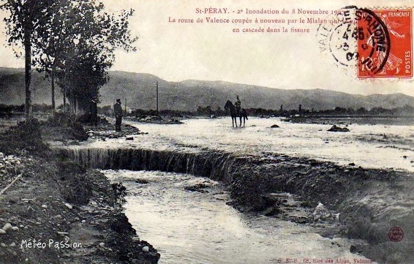 route de Valence coupée par la crue du 8 novembre 1907 à Saint Péray