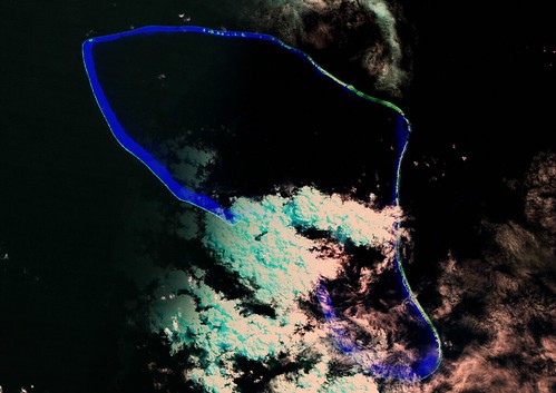 Marutea Atoll Nord FP - Landsat ETM S-07-15_2000  Image (1-150,000)
