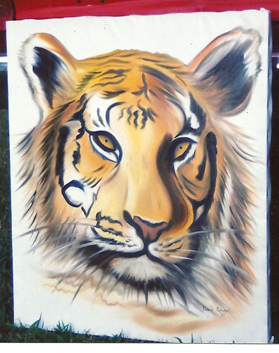Tiger - Oil on Canvas by rdavidschwartz
