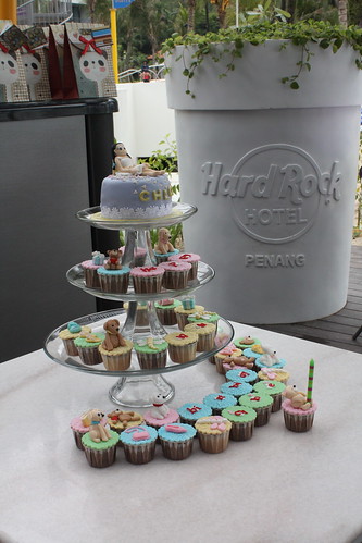 Birthday Party @ Penang's Hardrock hotel's poolside