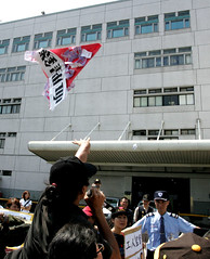 鴻海股東會抗議09