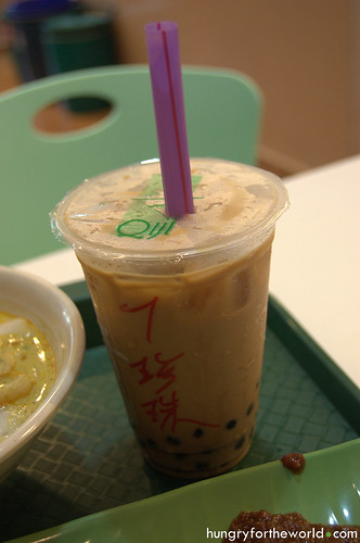 Qiji: Iced coffee tea wiwth milk