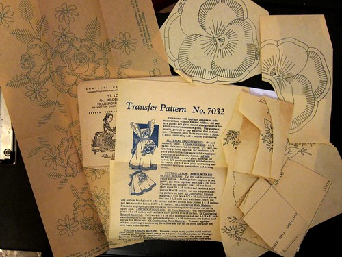 Vintage Mail Order Embroidery Transfer Pattern 7032