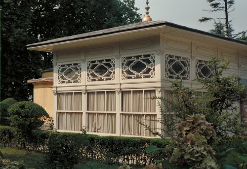 Kiosque de la terrasse, Sofa Köşku