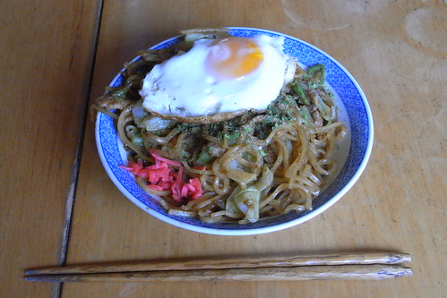 Fujinomiya Fried Noodle with Fried Egg
