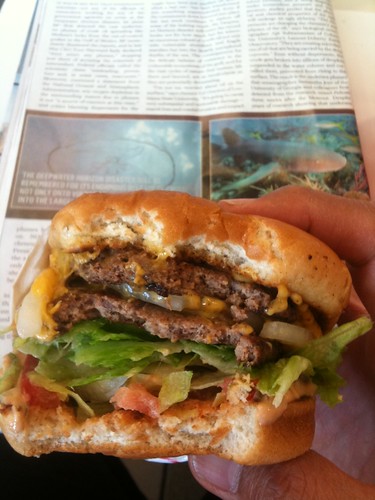 Tue June 15, 2010: In-N-Out Burger #26 – Double Double genex Style (correctly made) – Mill Valley, CA