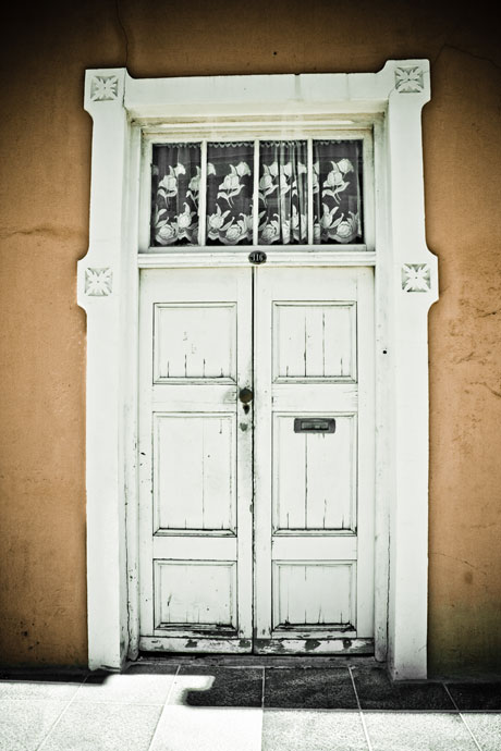 Cape Quarters - door