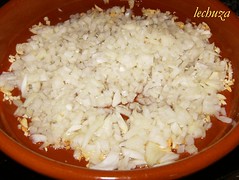 Chipirones con arroz-cebolla y ajo.