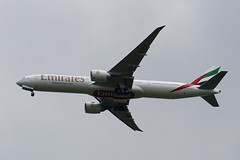 A6-ECY - 35595 - Emirates - Boeing 777-31HER - Prodrive Live Kenilworth Circuit - 100515 - Steven Gray - IMG_1325
