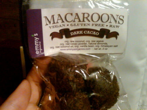 Macaroon dark cacao