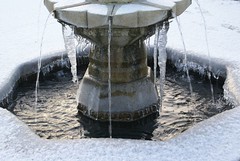 fontaine gelée