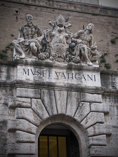 vaticanmuseumentrace