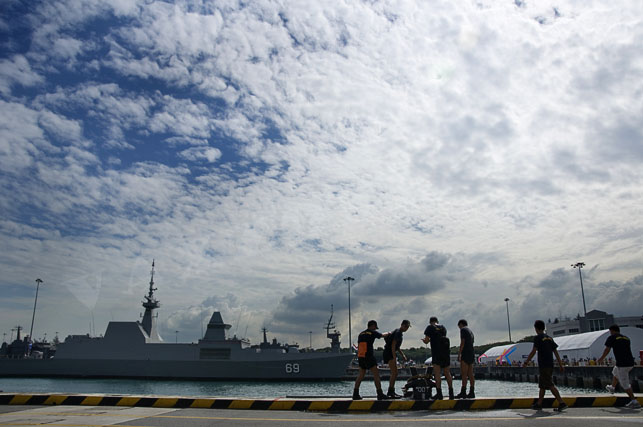 navy opening 2010 -24