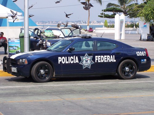 Dodge Charger (Policia Federal