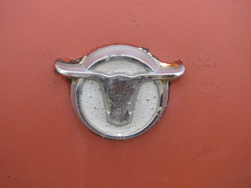 1960 Ranchero emblem
