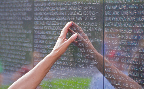 Vietnam War Memorial, Washington, DC (by: Ed Yourdon, creative commons license)