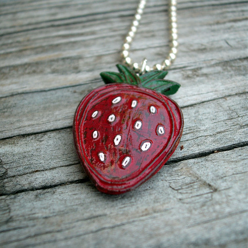 Very Berry Necklace