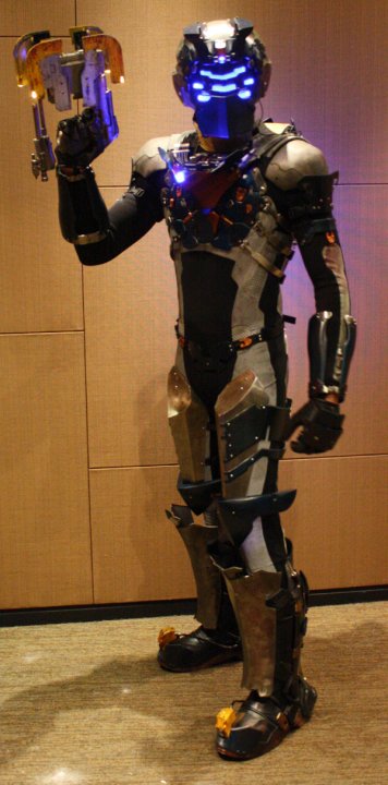 dead space 2 advanced suit cosplay
