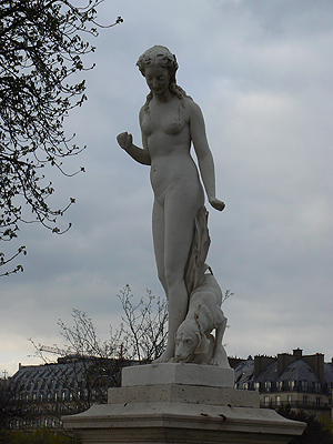 statue 2.jpg