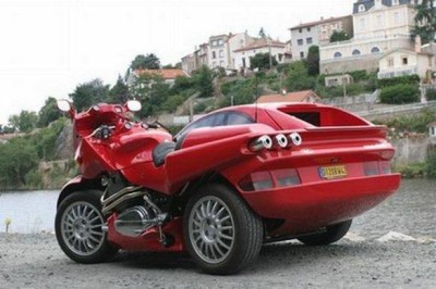 Faux Ferrari Sidecar