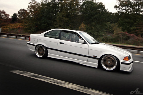 Tags bmw rolling e36