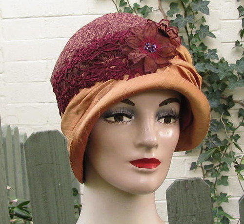 cloche hat 1920s. This is a cloche hat in a