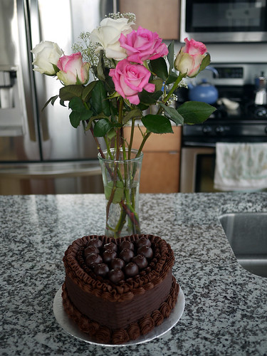 chocolate cake and flowers