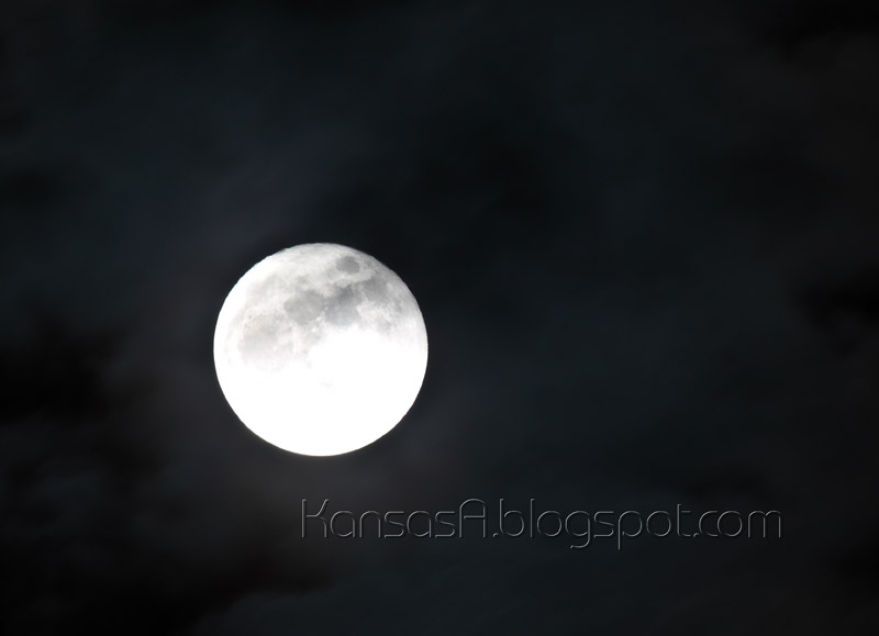 Moon Shots Feb 28 2010 (by KansasA)