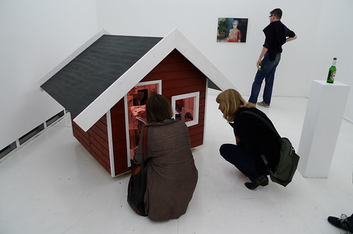 Ausstellung eines kleinen Hauses bei Atelierfrankfurt. Juni 2010