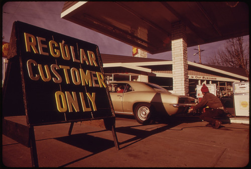 Prior to Oregon's Regulation of Gasoline Station Fuel Sales Some Dealers Attempted to Sell Only to Their Regular Customers